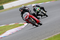 Vintage-motorcycle-club;eventdigitalimages;mallory-park;mallory-park-trackday-photographs;no-limits-trackdays;peter-wileman-photography;trackday-digital-images;trackday-photos;vmcc-festival-1000-bikes-photographs